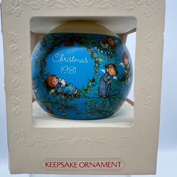 Hallmark Keepsake MARY HAMILTON Angels GLASS Ornament 1981 NEW IN BOX - Picture 7 of 11